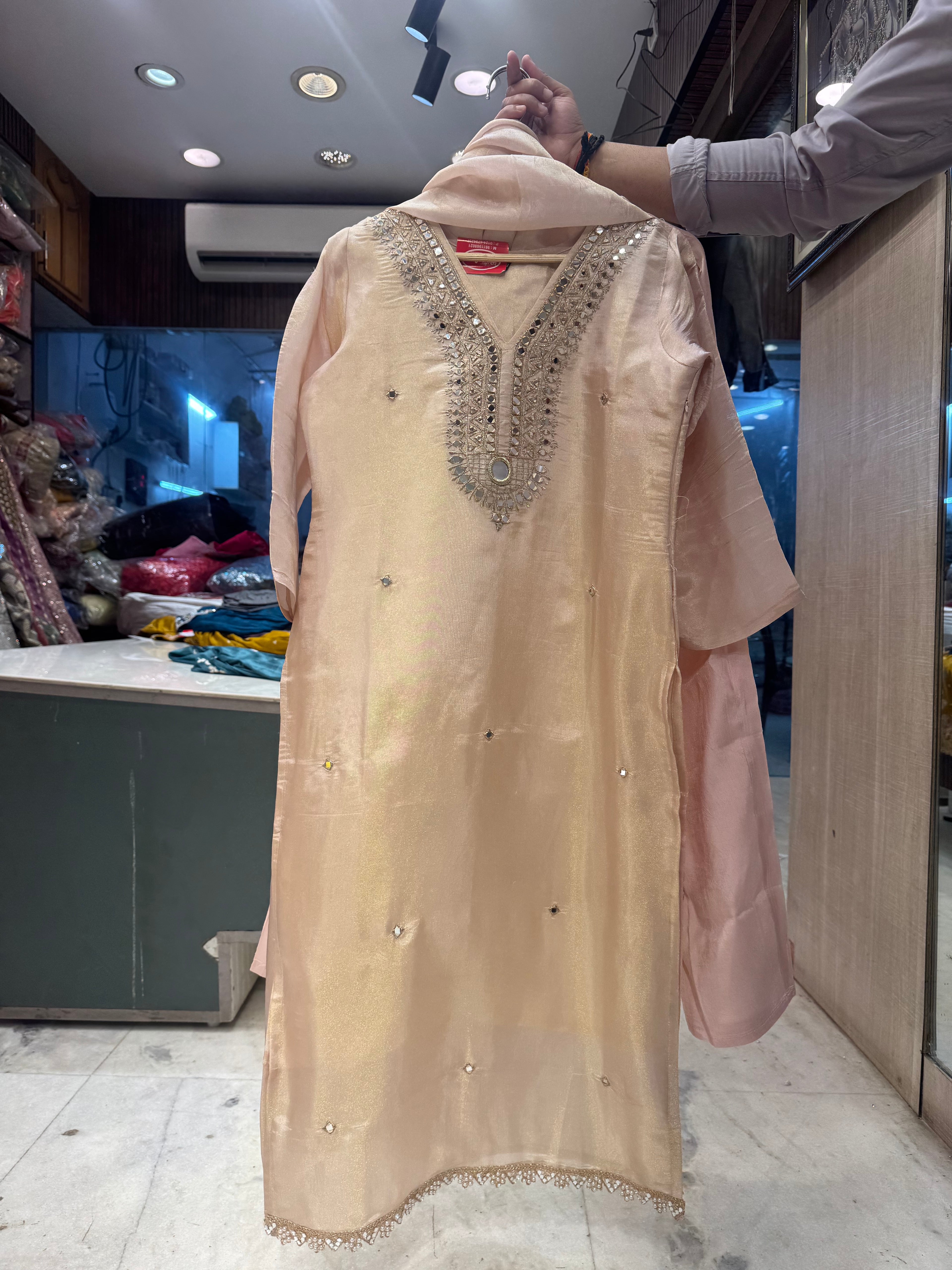 Shimmer tissue suit