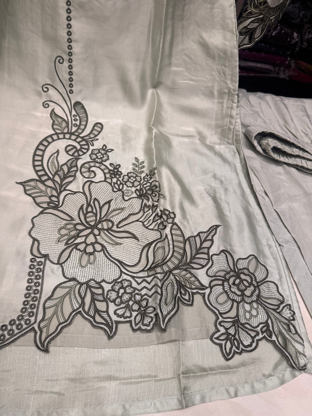 Pakistani suit